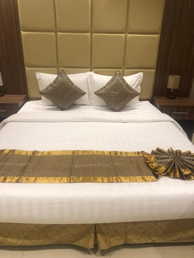 Al Bateel Furnished Apartments Riyadh Exterior photo