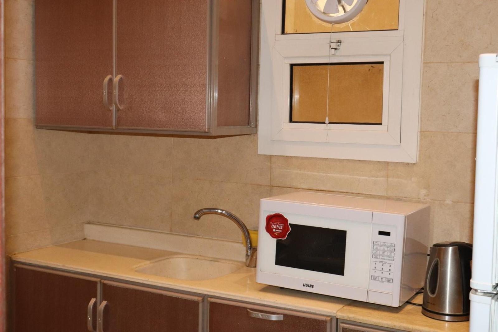 Al Bateel Furnished Apartments Riyadh Exterior photo