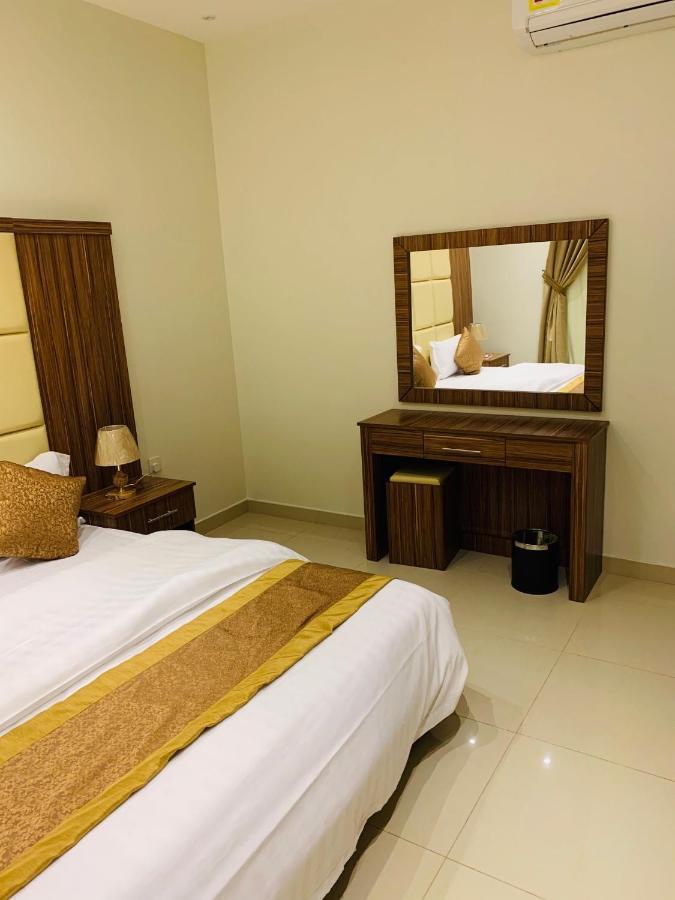 Al Bateel Furnished Apartments Riyadh Exterior photo